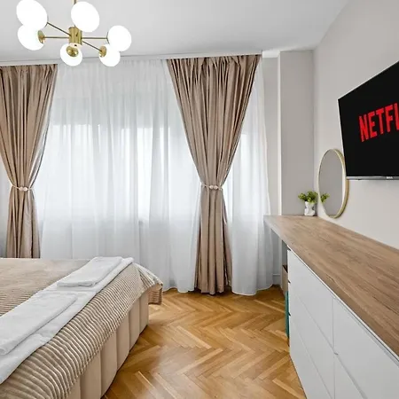 Apartament Center Apt-athenaeum&royal Palace View